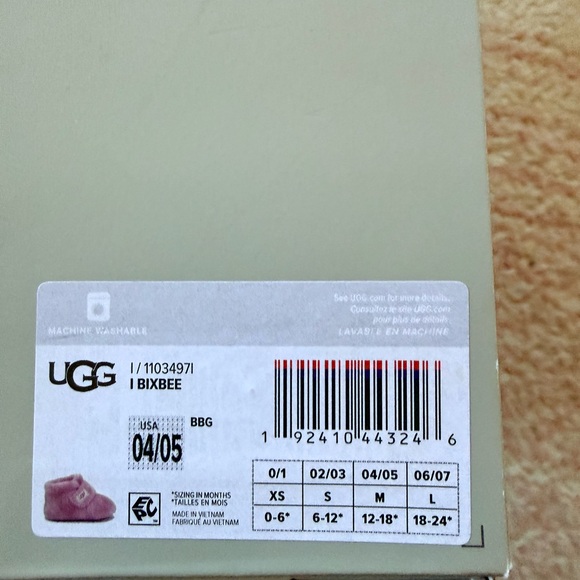 UGG Soft Pink Infant Booties - Picture 4 of 4